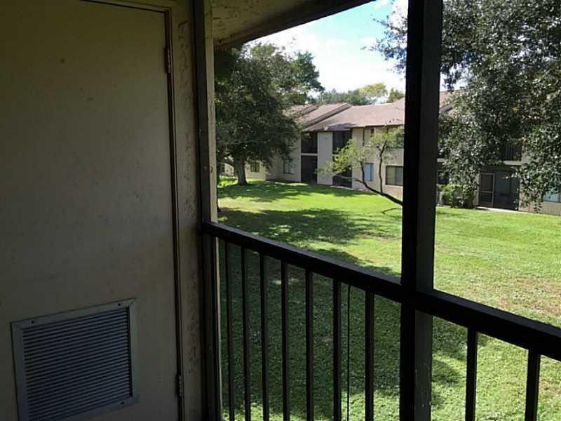21955 Tidewater Terrace, Unit 208, Boca Raton, FL 33433 Photo
