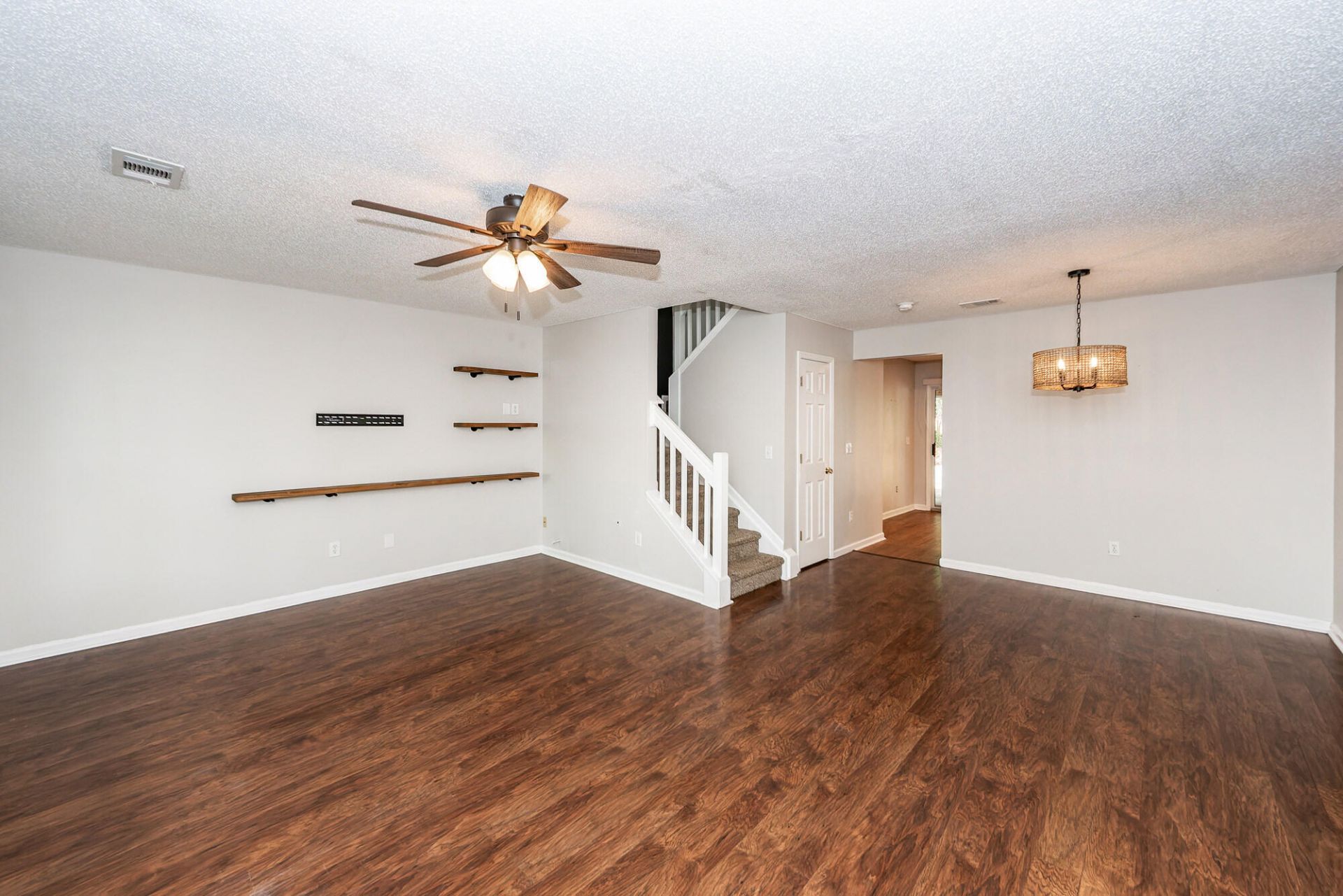 901 Elm Hall Circle Photo 4