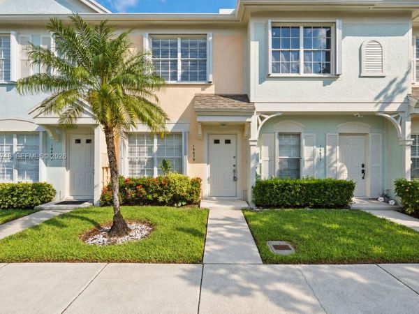 16679 Hemingway Dr , Weston, FL 33326