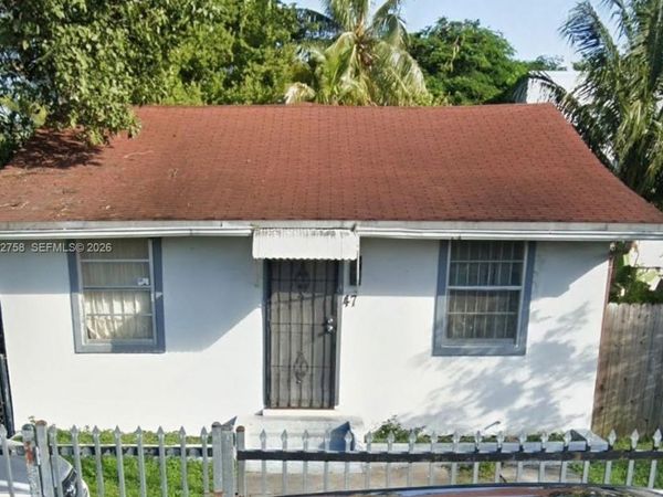 47 NE 75th St , Miami, FL 33138