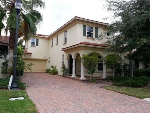 735 Duchess Ct , Palm Beach Gardens, FL 33410