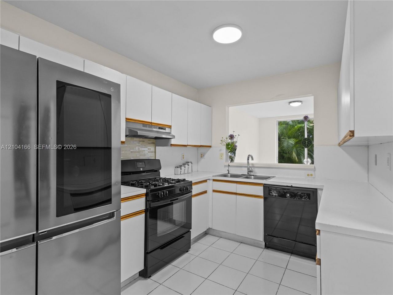 4521 NW 102nd Ct , Doral, FL 33178 Photo