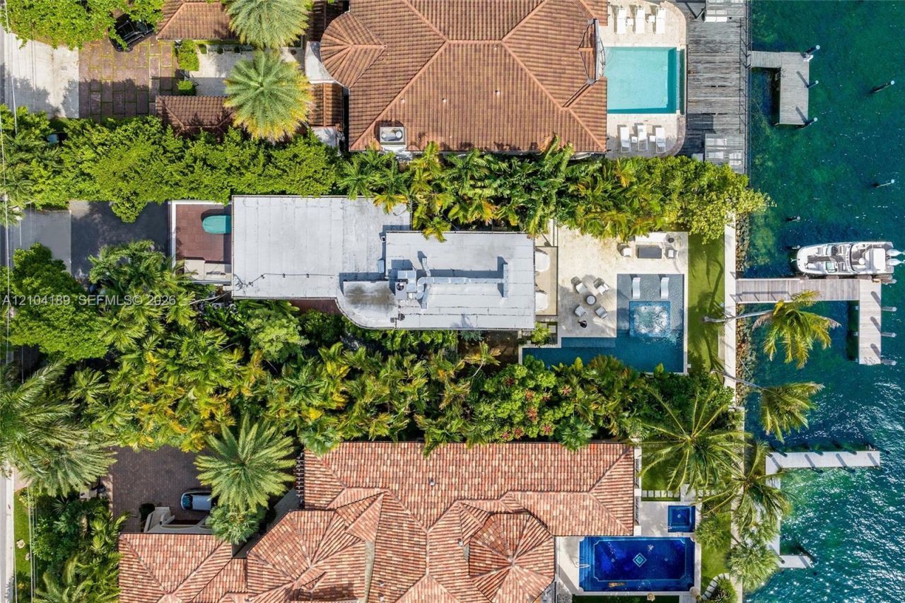250 S Hibiscus Dr, Miami Beach, FL 33139 Photo
