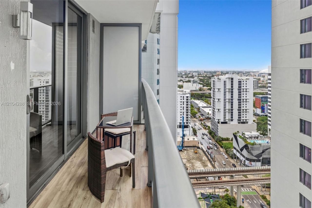 55 SW 9th St, Unit 2309, Miami, FL 33130 Photo
