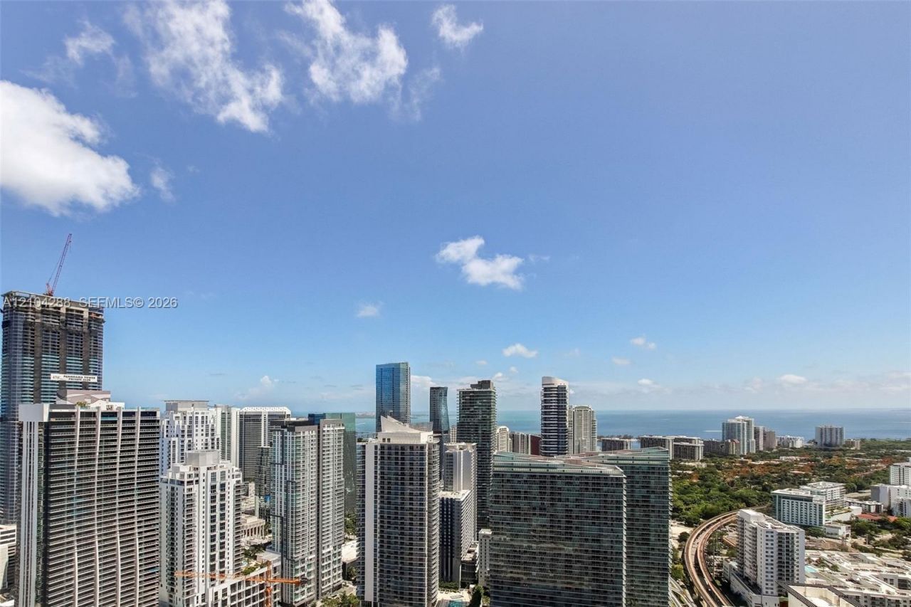 55 SW 9th St, Unit 2309, Miami, FL 33130 Photo