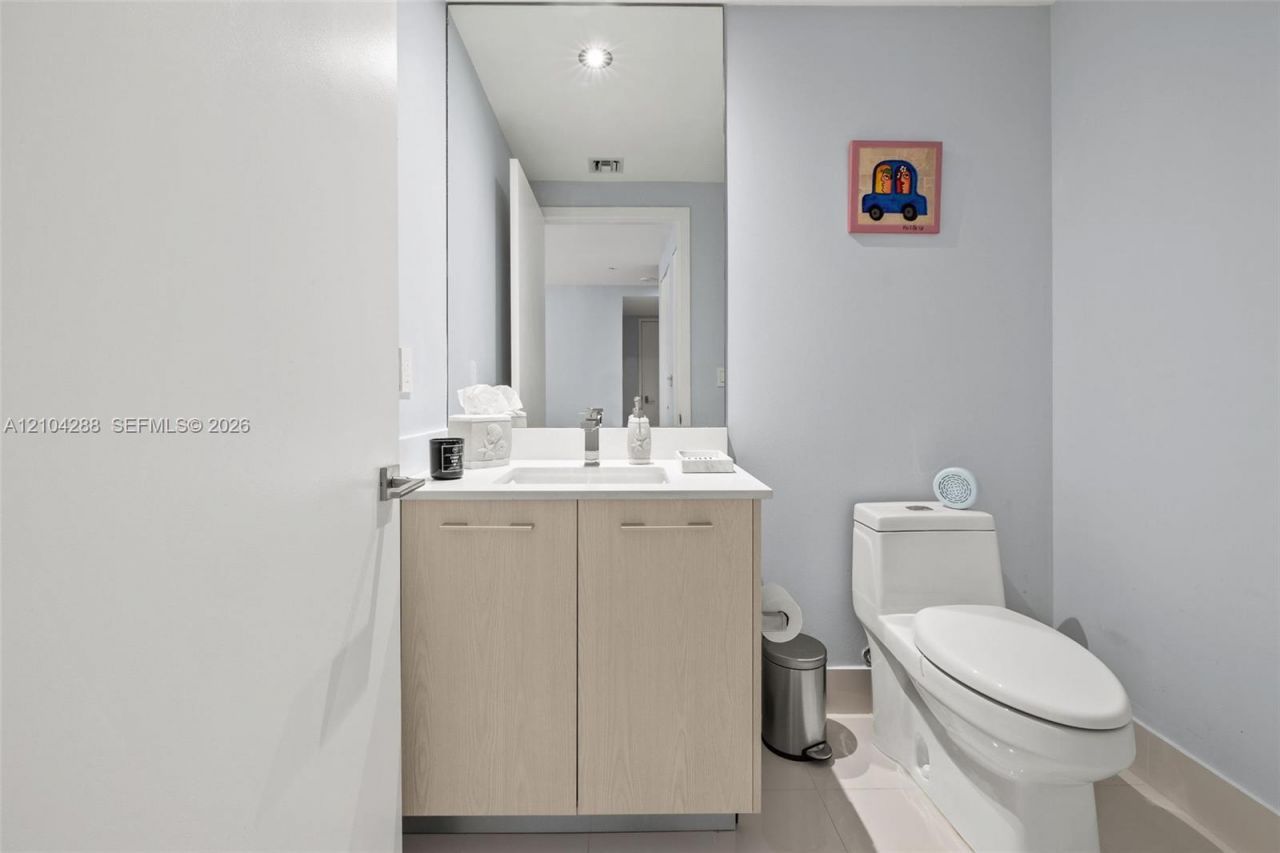 55 SW 9th St, Unit 2309, Miami, FL 33130 Photo