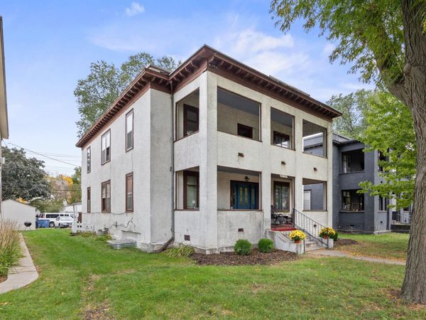 3831 Grand Avenue S, Minneapolis, MN 55409
