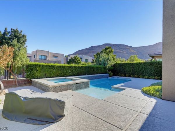 10373 Bressana Drive , Las Vegas, NV 89135