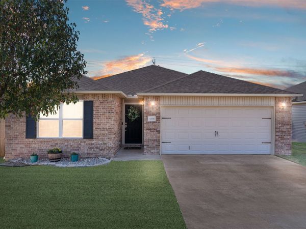 6608 N 128th East Avenue E, Owasso, OK 74055