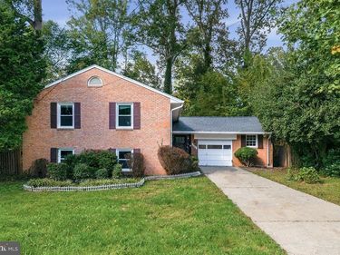 8706 BRAEBURN DRIVE , ANNANDALE, VA 22003