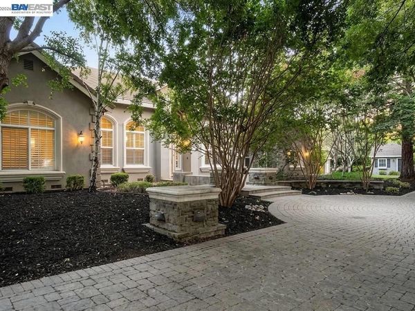 12300 Highland Estates, San Martin, CA 95046
