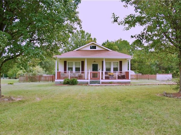 2033 Scalesville Road , Summerfield, NC 27358
