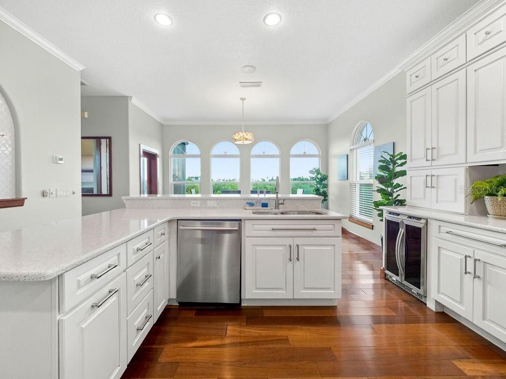 908 Bayshore Drive, Terra Ceia, FL 34250 Photo