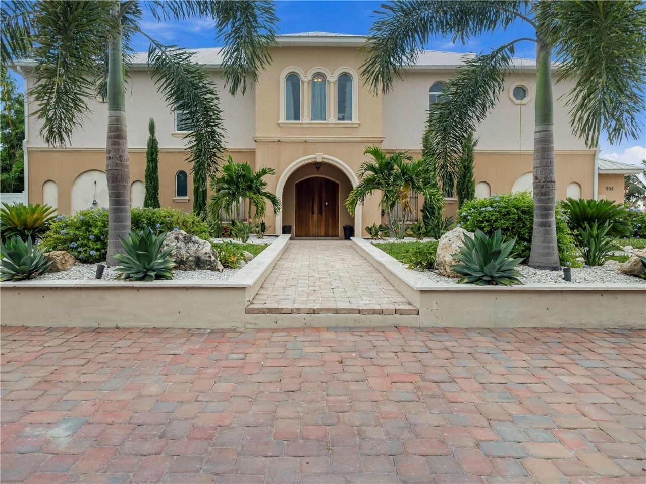 908 Bayshore Drive, Terra Ceia, FL 34250 Photo