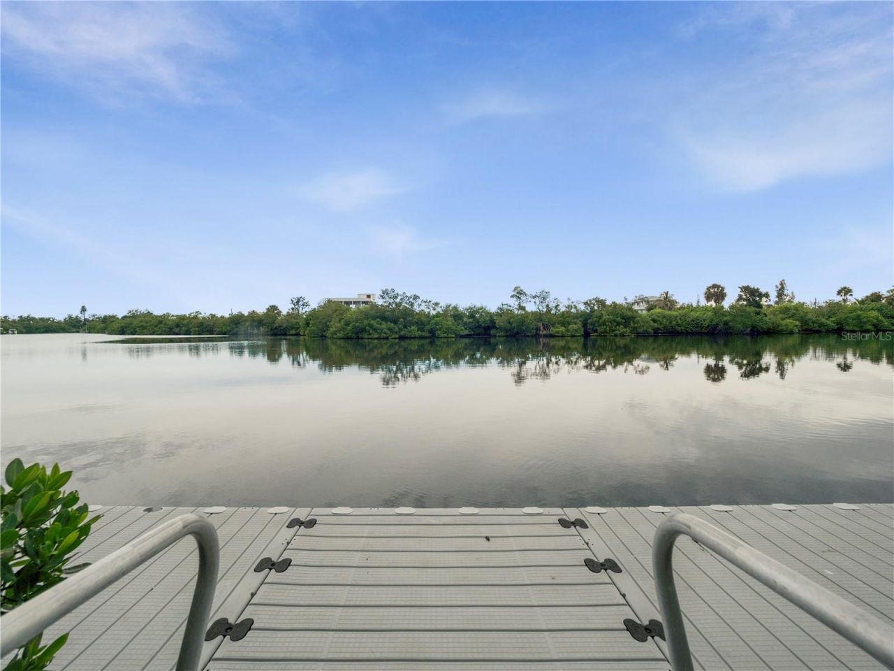 908 Bayshore Drive, Terra Ceia, FL 34250 Photo