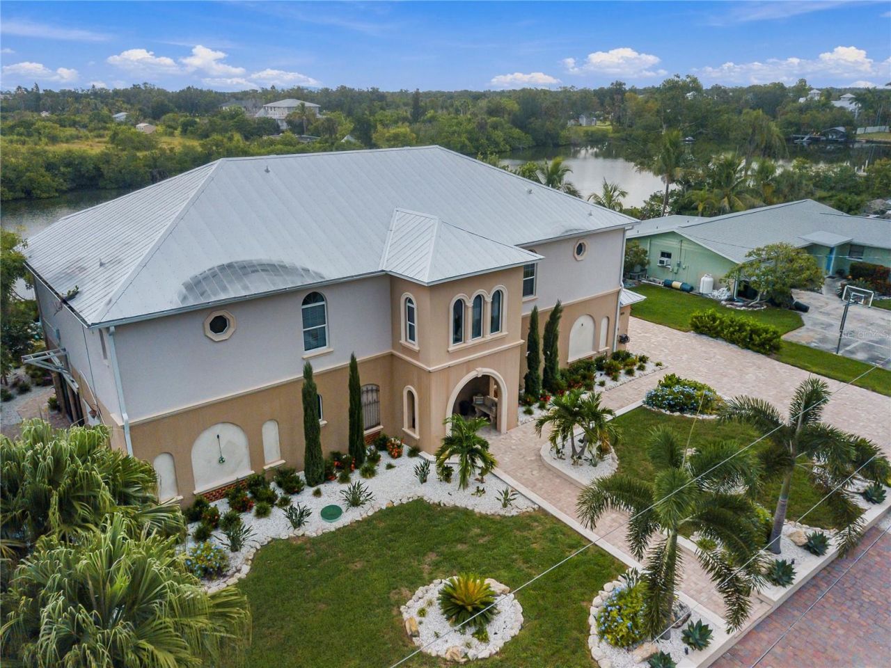 908 Bayshore Drive, Terra Ceia, FL 34250 Photo