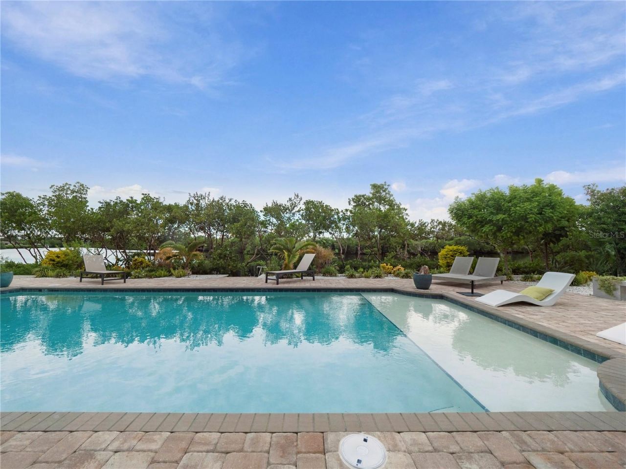 908 Bayshore Drive, Terra Ceia, FL 34250 Photo
