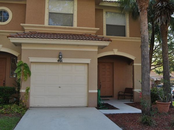 401 Rainbow Springs Terrace, Royal Palm Beach, FL 33411