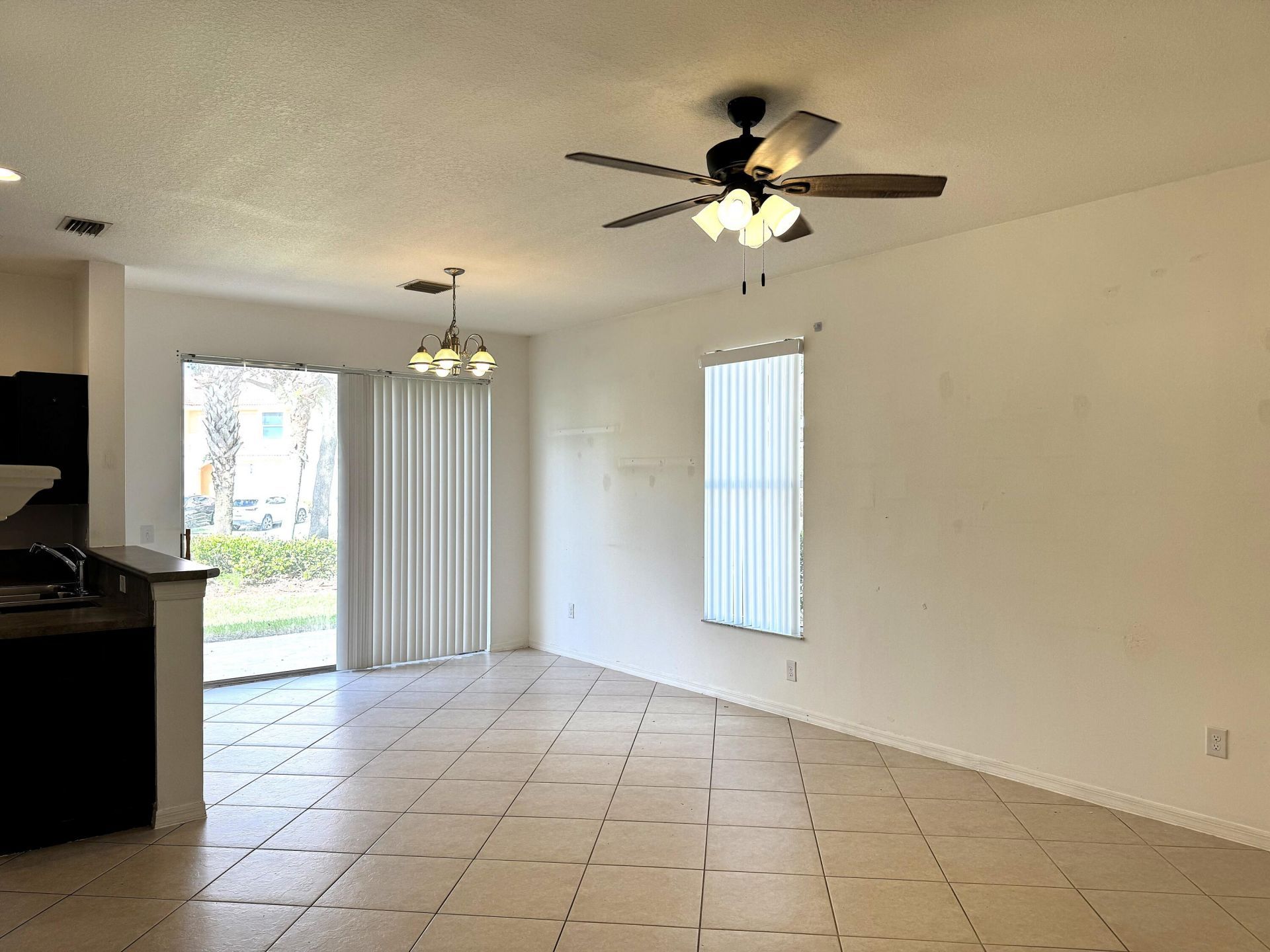 401 Rainbow Springs Terrace, Royal Palm Beach, FL 33411 Photo