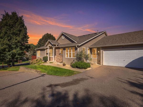 5758 Willow Lane N, Shoreview, MN 55126