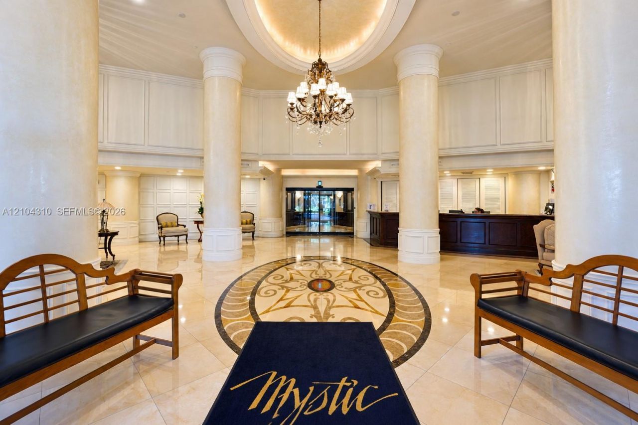3530 Mystic Pointe Dr , Unit 415, Aventura, FL 33180 Photo