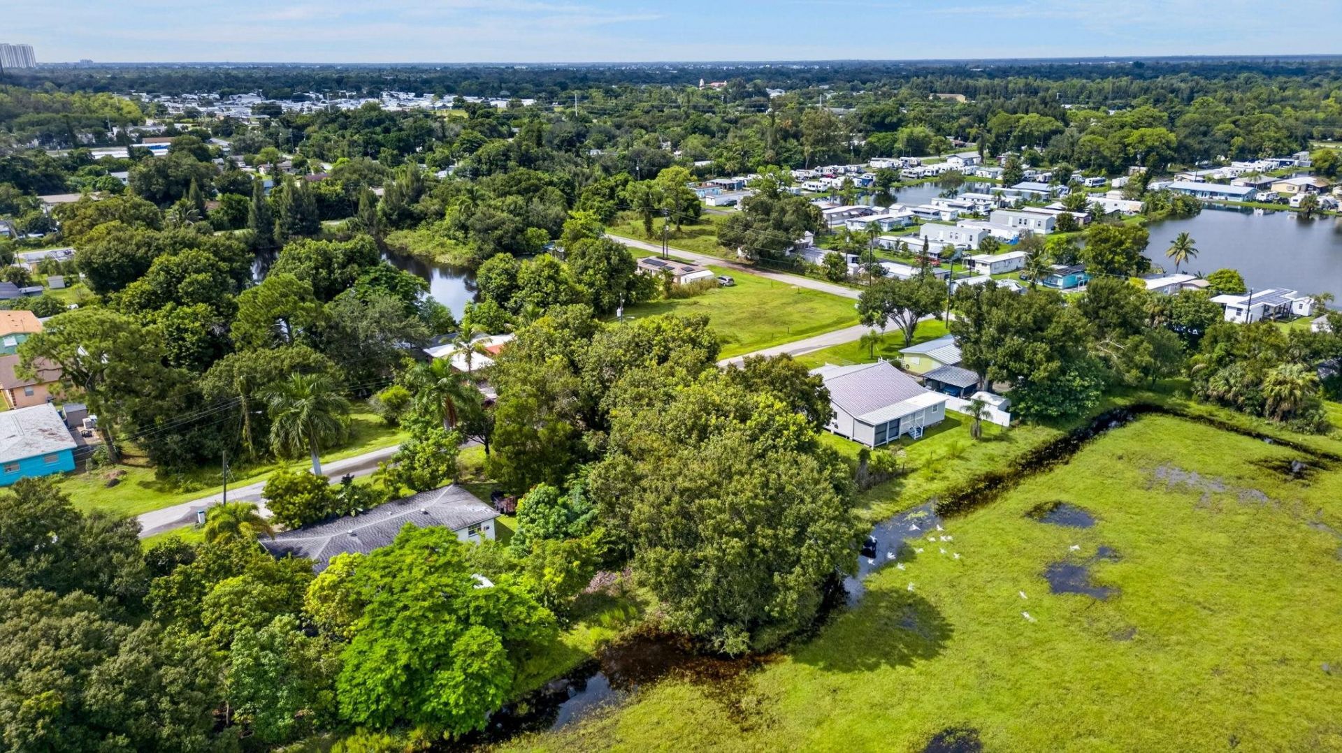 2566 Dryden Cir, Fort Myers, FL 33905 Photo