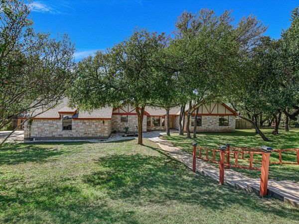 3100 Live Oak ST , Round Rock, TX 78681