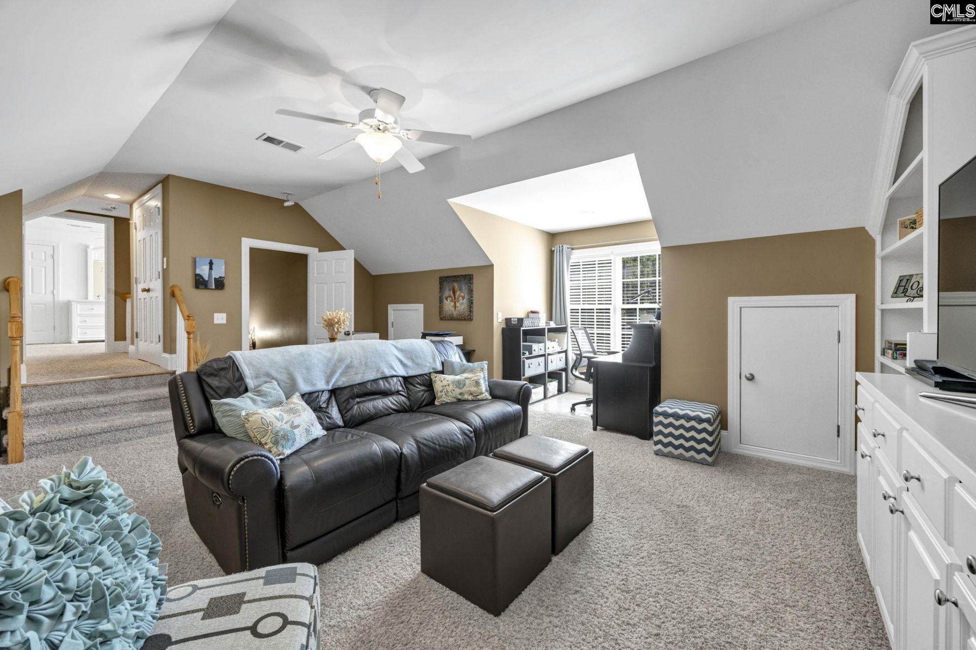 8 Greenside Lane  Photo 39