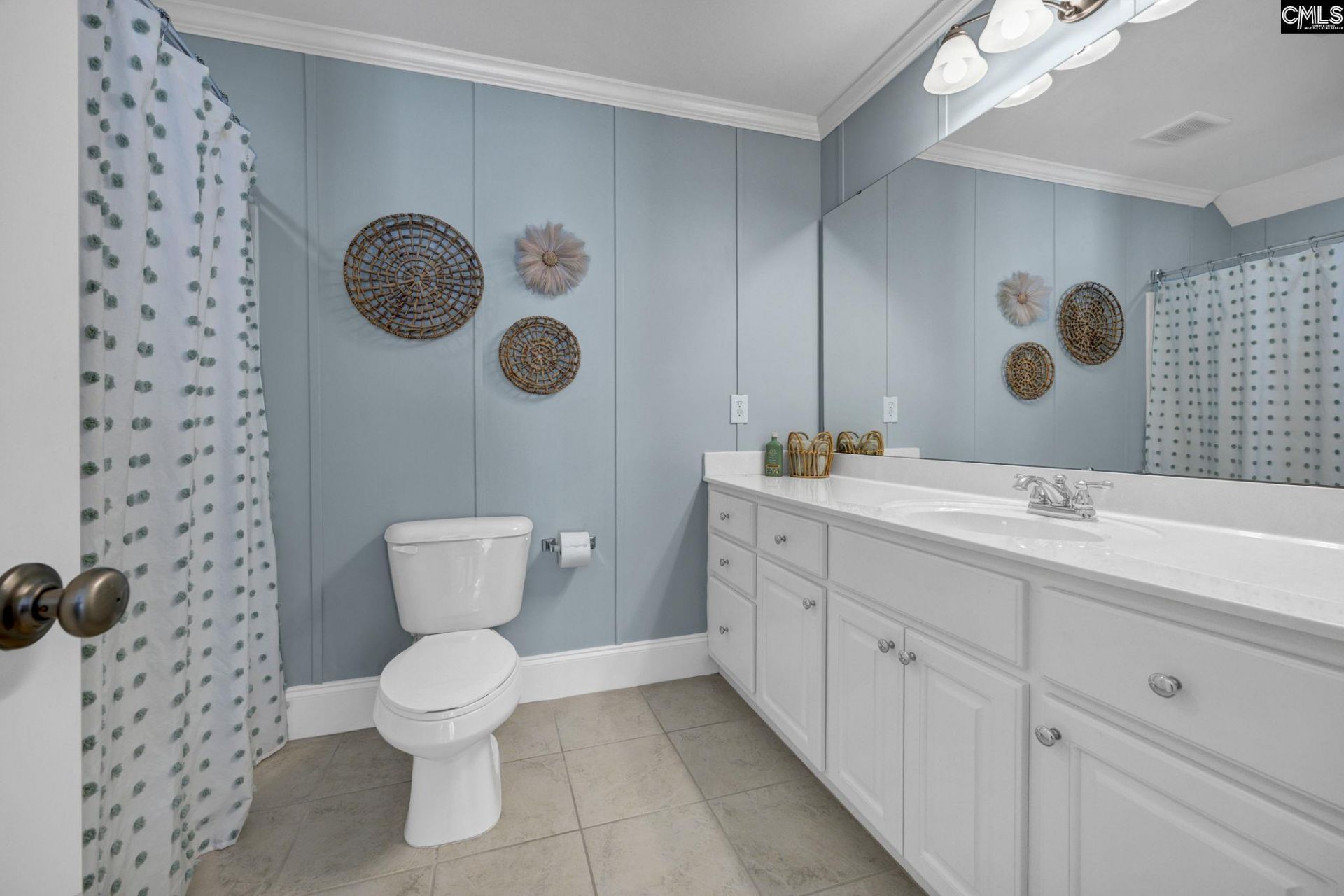 8 Greenside Lane  Photo 43