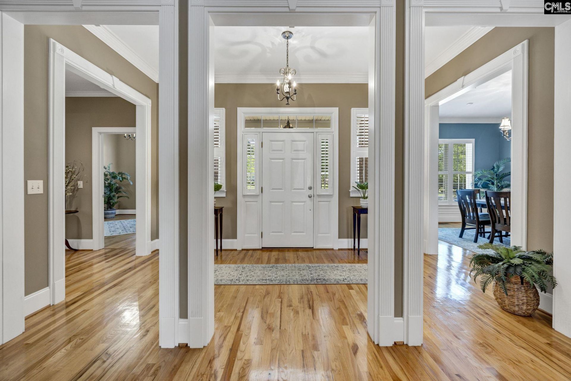 8 Greenside Lane  Photo 5