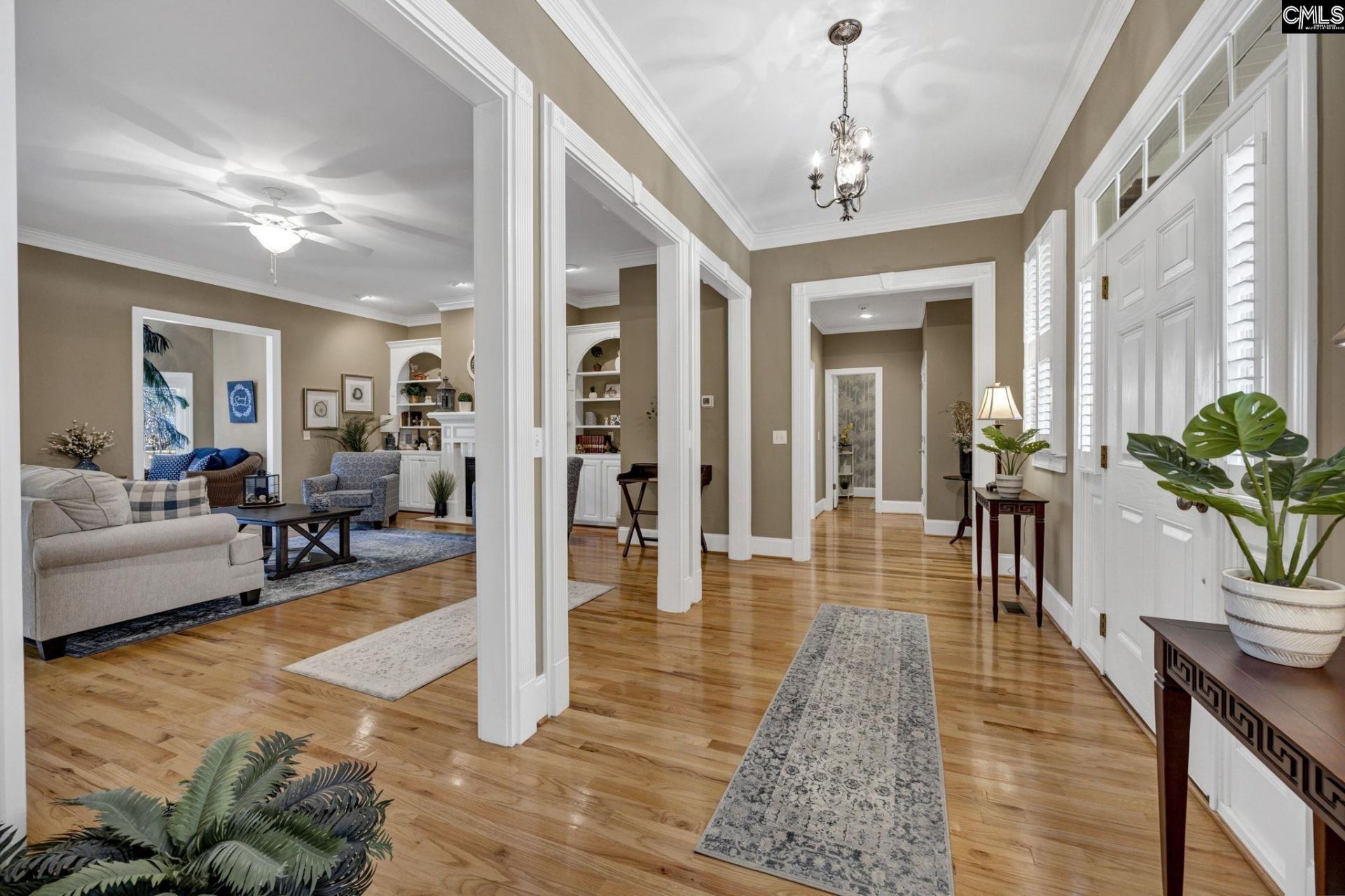 8 Greenside Lane  Photo 6