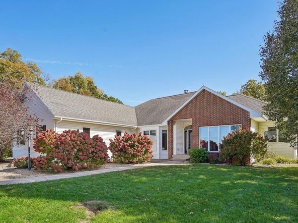 7370 Wilburn Road, Sun Prairie, WI 53590
