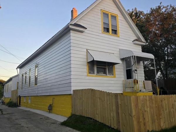 1518 S 15th PLACE, Milwaukee, WI 53204