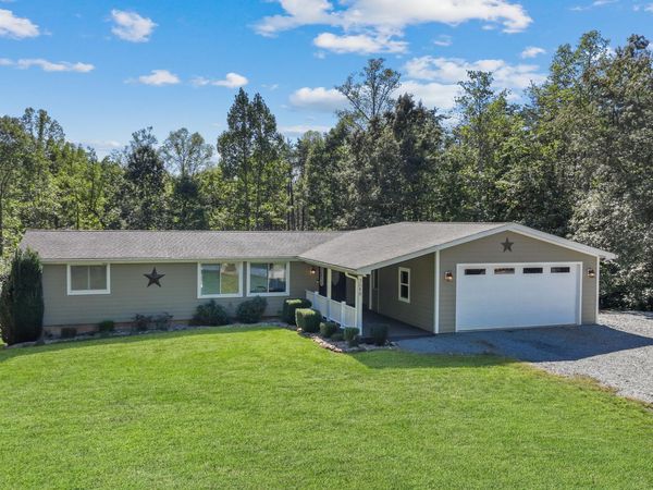 3019 White House RD, Moneta, VA 24121