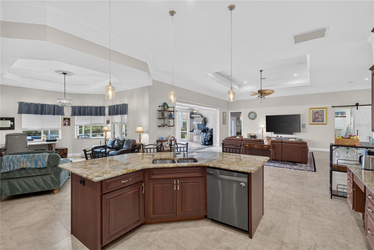 434 E Cashew, Punta Gorda, FL 33955 Photo