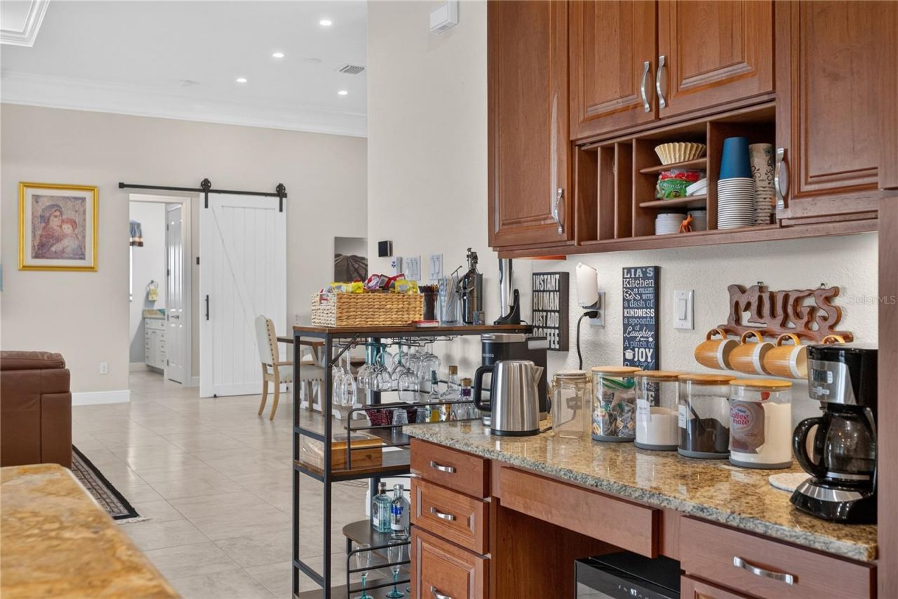 434 E Cashew, Punta Gorda, FL 33955 Photo