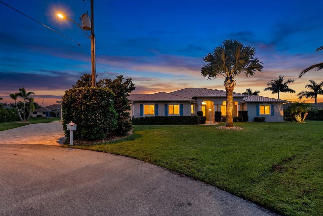 434 E Cashew, Punta Gorda, FL 33955 Photo