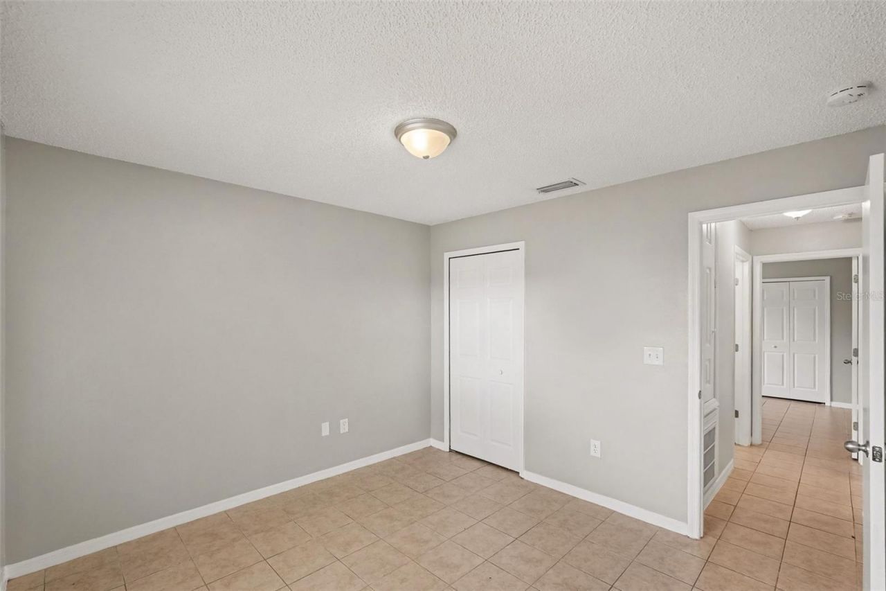 13245 Prestwick Drive , Riverview, FL 33579 Photo