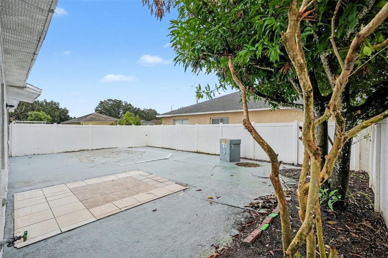 13245 Prestwick Drive , Riverview, FL 33579 Photo