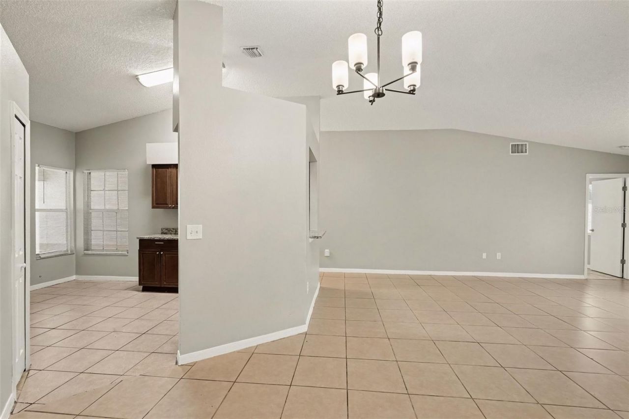 13245 Prestwick Drive , Riverview, FL 33579 Photo