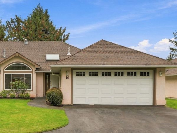 850 Arbutus St , Unit #16, Qualicum Beach, BC V9K 2M7