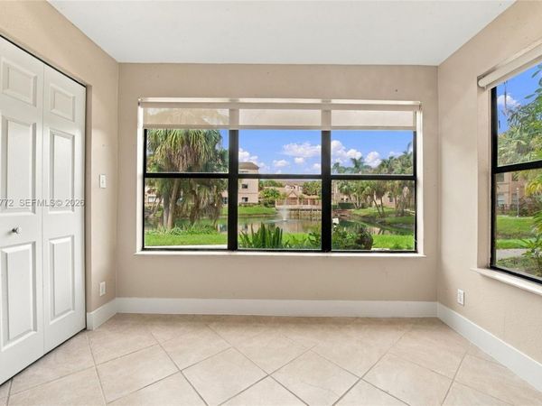 2946 S University Dr , Unit 7102, Davie, FL 33328