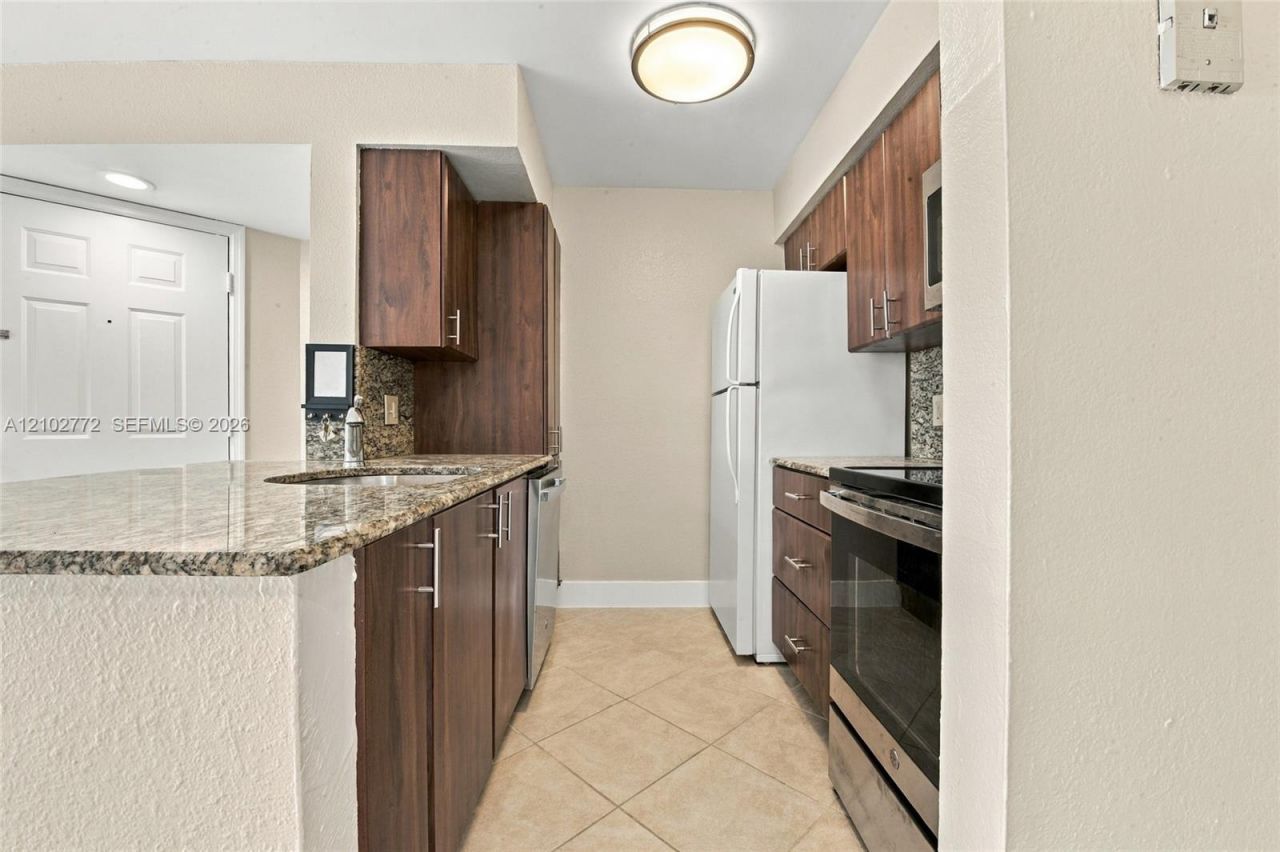 2946 S University Dr, Unit 7102, Davie, FL 33328 Photo