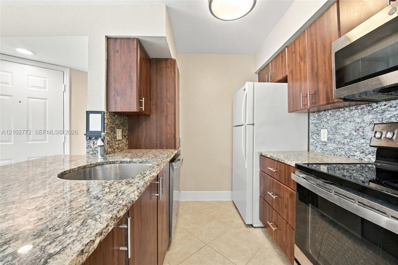 2946 S University Dr, Unit 7102, Davie, FL 33328 Photo
