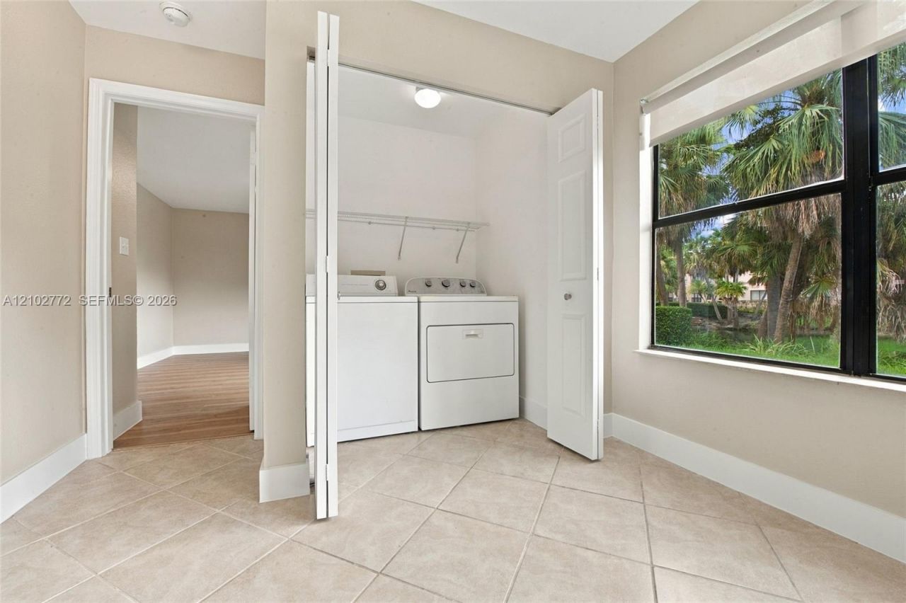 2946 S University Dr, Unit 7102, Davie, FL 33328 Photo