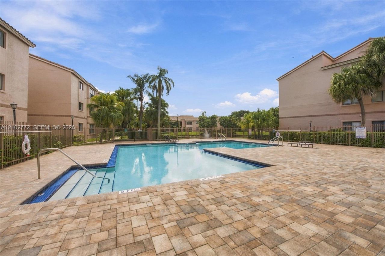 2946 S University Dr , Unit 7102, Davie, FL 33328 Photo