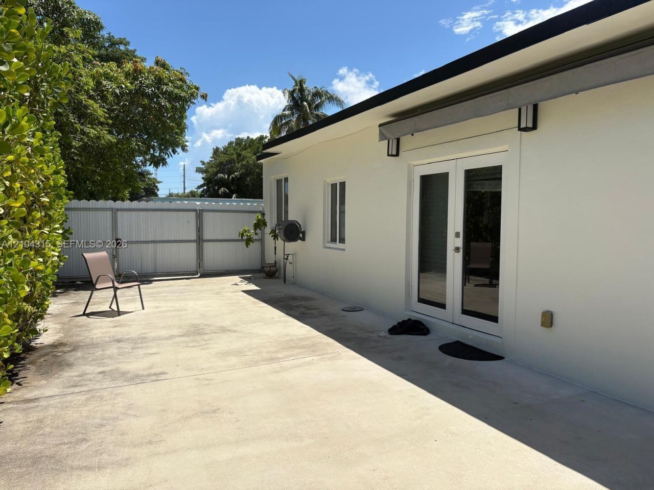 5911 SW 62nd Ter , South Miami, FL 33143 Photo