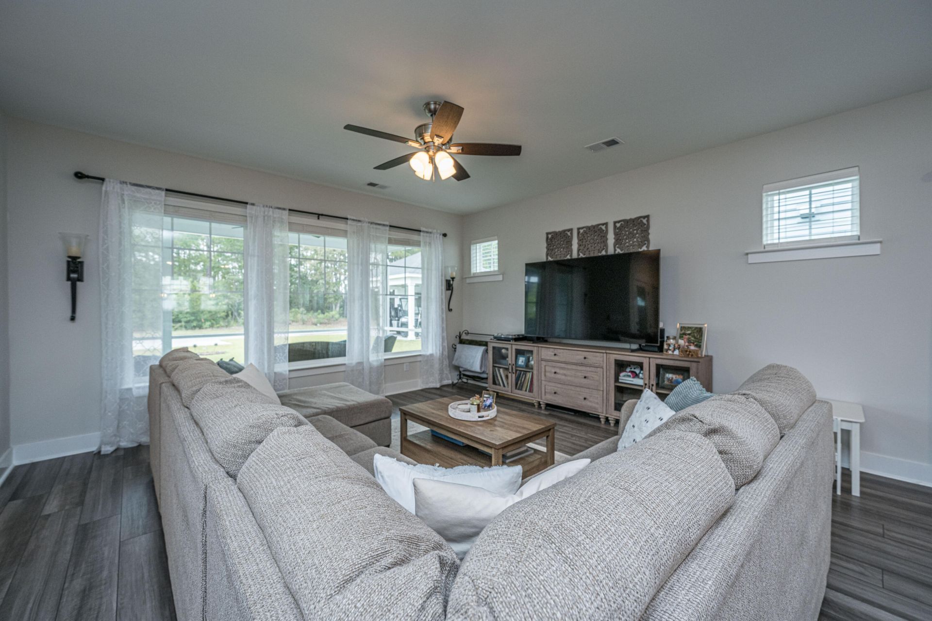 146 Helena Park Drive Photo 11
