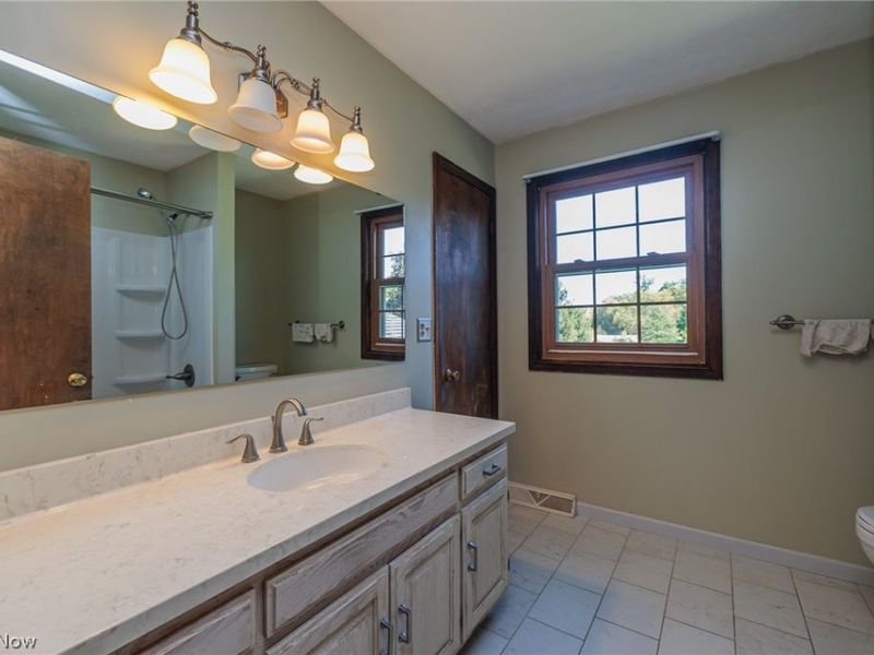 7246 Pawnee Road, Spencer, OH 44275 Photo 16