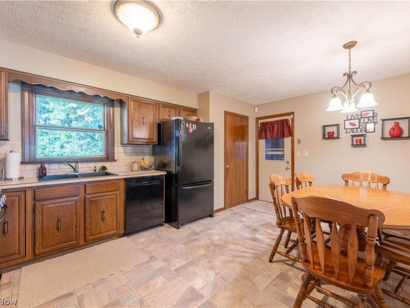 2850 Vollmer Drive, Austintown, OH 44511 Photo 11